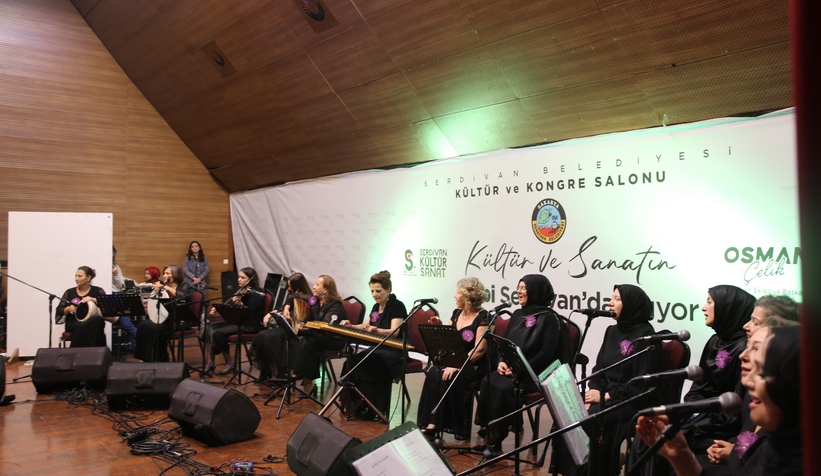 serdivan-da-kadinlara-ozel-yesilcam-konseriyja3wgkxv1