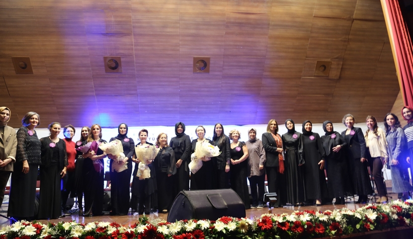 serdivan-da-kadinlara-ozel-yesilcam-konseriyja3wgkxv1