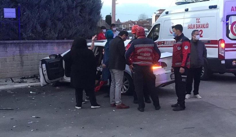 Serdivan'da kaza sonrası ortalık karıştı