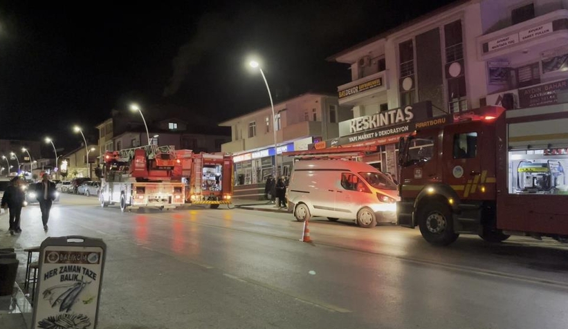 Serdivan'da koltuk tasarım atölyesi yandı
