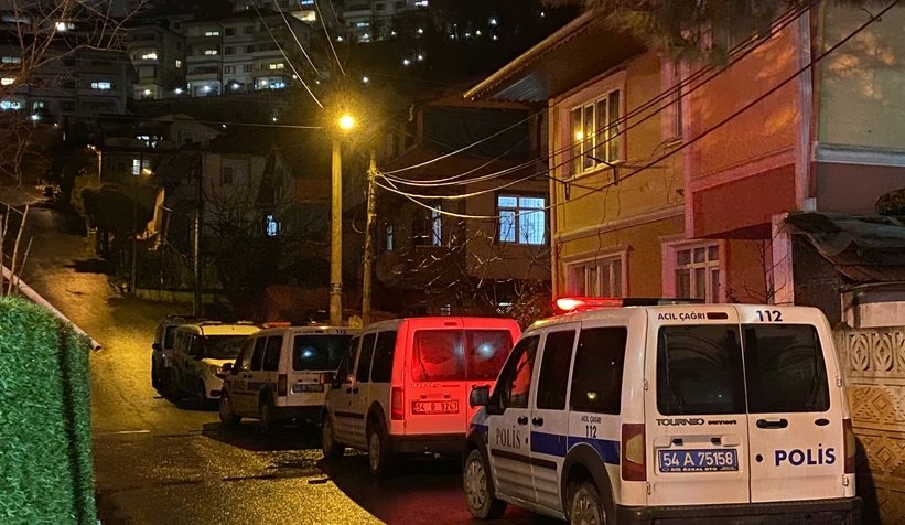 Serdivan'da komşuların kavgası hastanede bitti