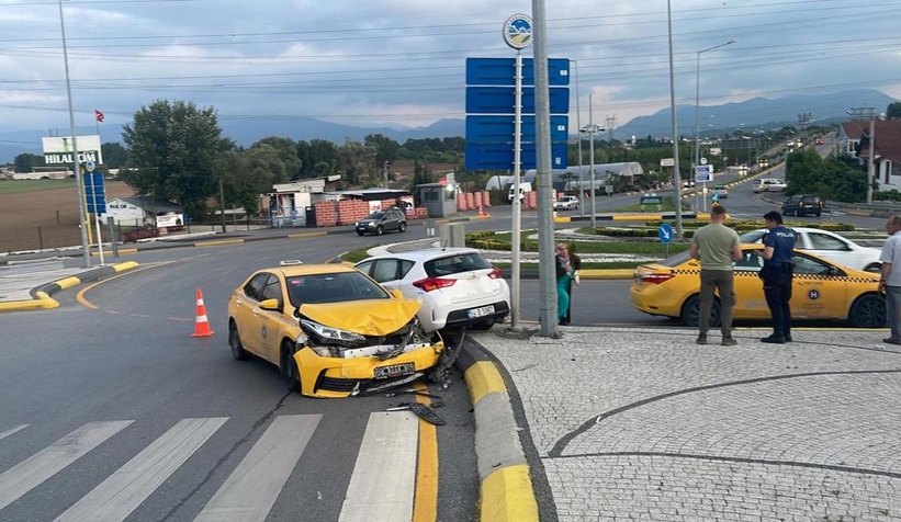 Serdivan'da korkutan kaza