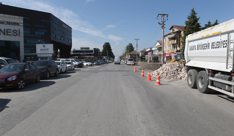 serdivan-da-o-cadde-trafige-kapatilacakcg1pvfvmov