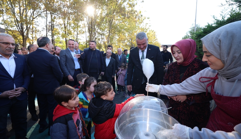Serdivan'da Oyun Sokağı açıldı