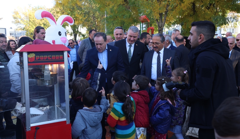Serdivan'da Oyun Sokağı açıldı