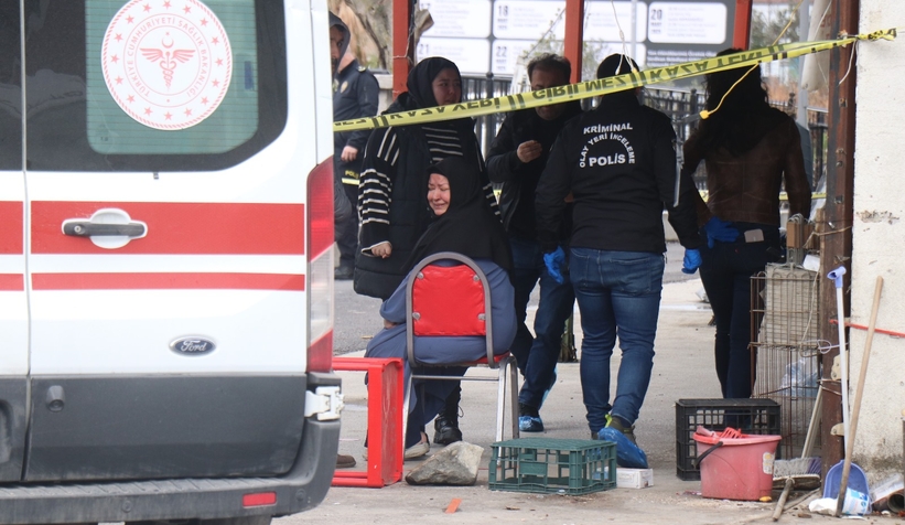 serdivan-da-pes-pese-silahli-saldirilar-1-oluzwtctjnjtg