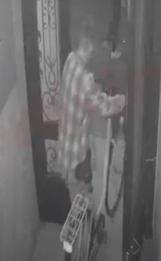 Serdivan'da şampiyon sporcunun bisikletini çaldılar