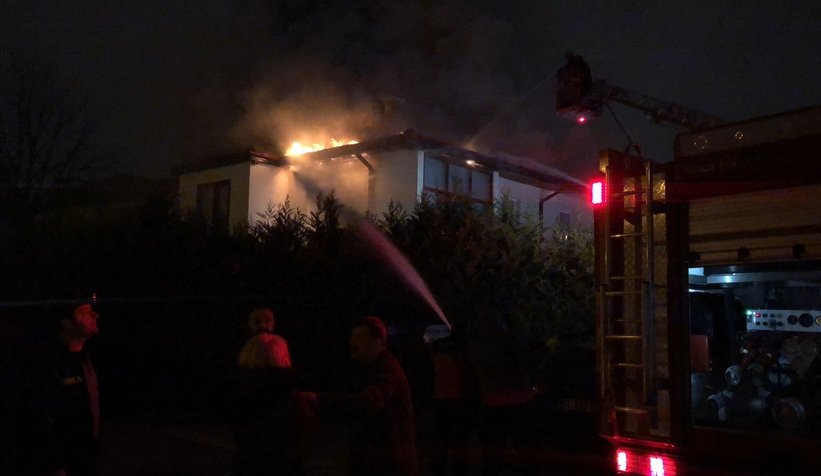 Serdivan'da villada yangın