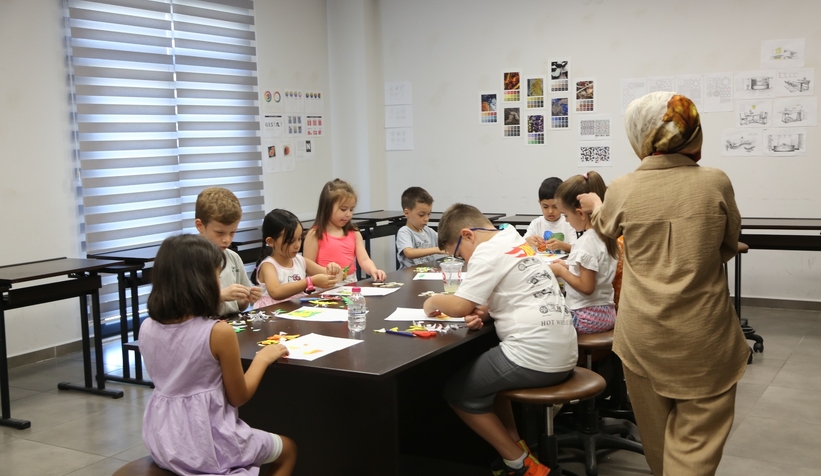 Serdivan'da yaz okuluna büyük ilgi