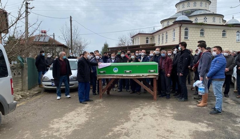 Serdivan'daki feci kazada ölen üniversiteli Hakan'a acı veda