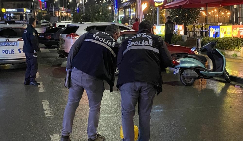 serdivan-kafeler-caddesi-nde-silahlar-ateslendieuhjkzhpat