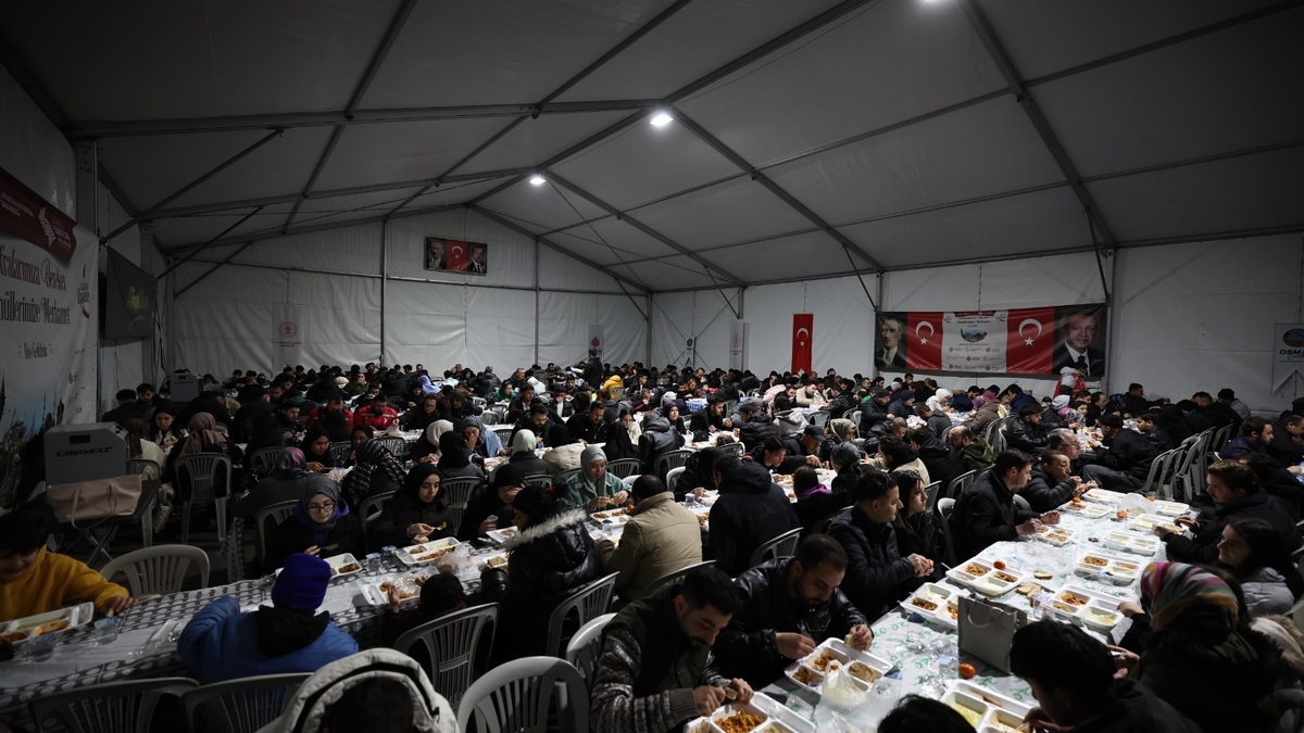 Serdivan Ramazan’ın manevi iklimine hazır