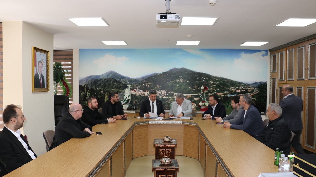 Serdivan ve Güneysu  arasında  kardeş şehir protokolü imzalandı