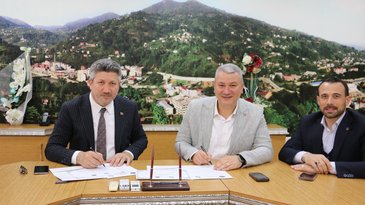 Serdivan ve Güneysu  arasında  kardeş şehir protokolü imzalandı