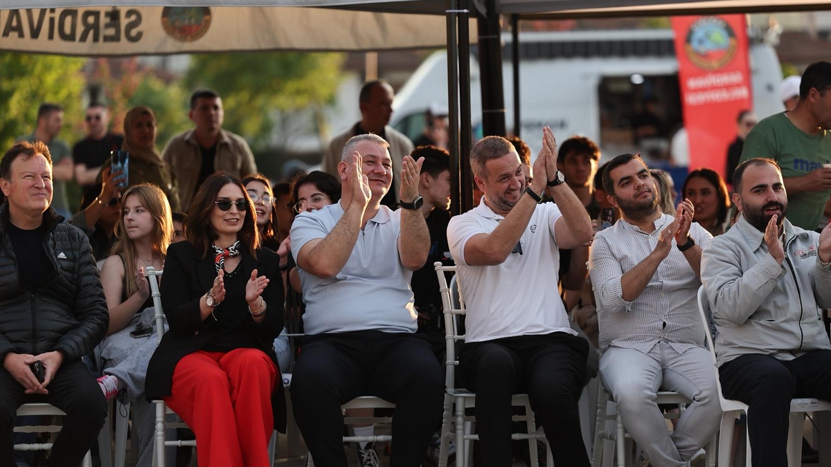 Serdivan’da 19 Mayıs coşkusu