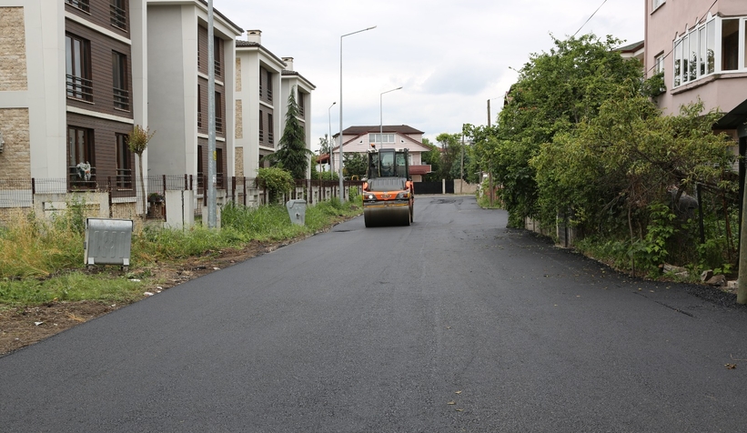 Serdivan’da asfalt çalışmaları tam gaz