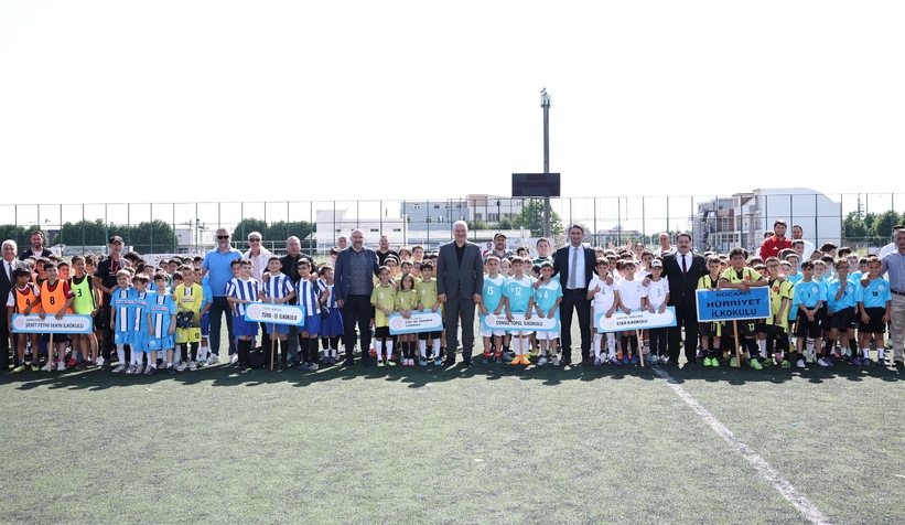 serdivanda-gelecegin-yildizlarina-ilk-pas-verildivwhybfzuvm