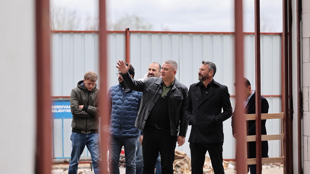 Serdivan’ın Vizyon Projeleri konuk başkanı ağırladı