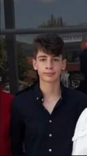 servis-araciyla-carpisan-motosikletli-eyupun-feci-olumubtfouhdkwe