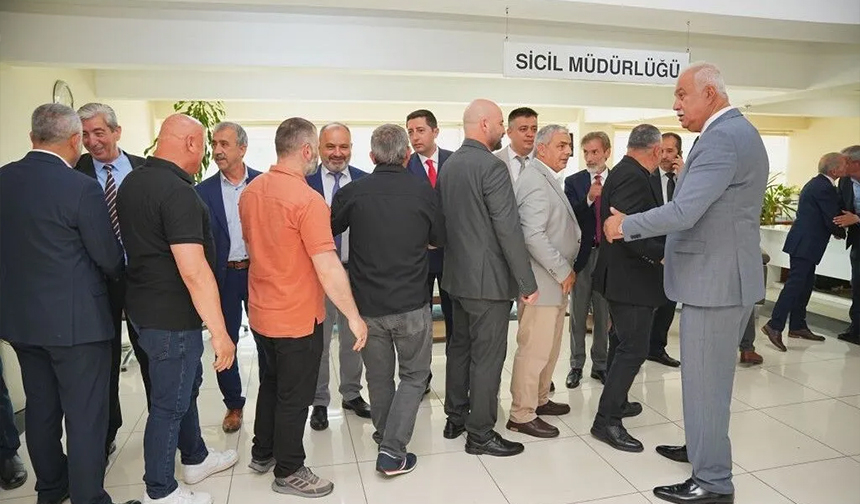 SESOB’ta bayramlaşma programı yoğun katılımla gerçekleşti