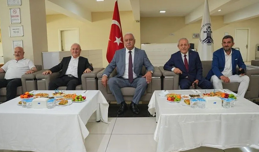 SESOB’ta bayramlaşma programı yoğun katılımla gerçekleşti