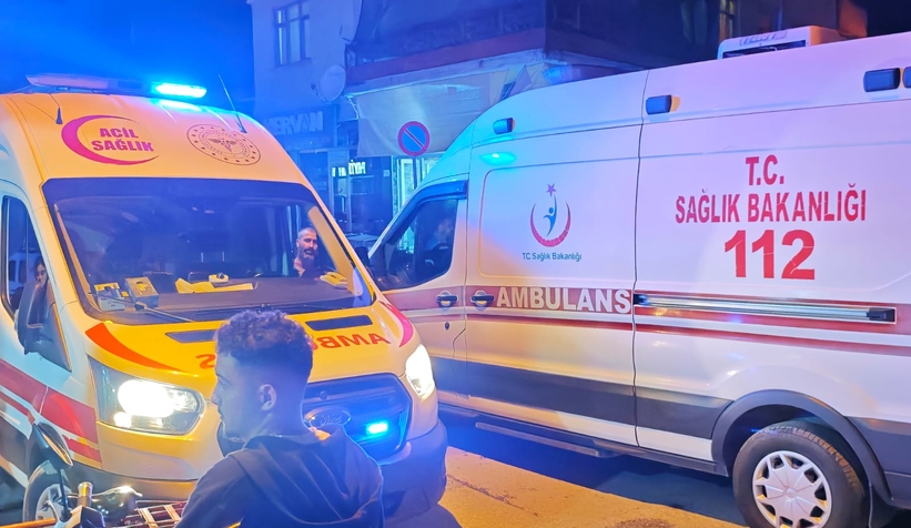 Gençler Arasında Sevgili Tartışması: Çakıyla Bacaklarından Yaraladı!