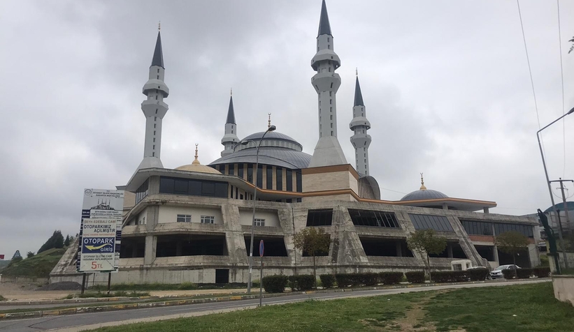 Şeyh Edebali Camiii ibadete açıldı