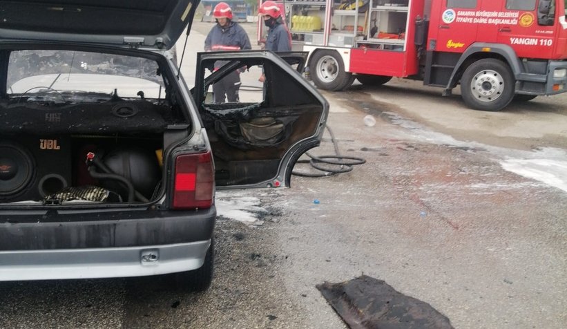 Seyir halinde alev aldı