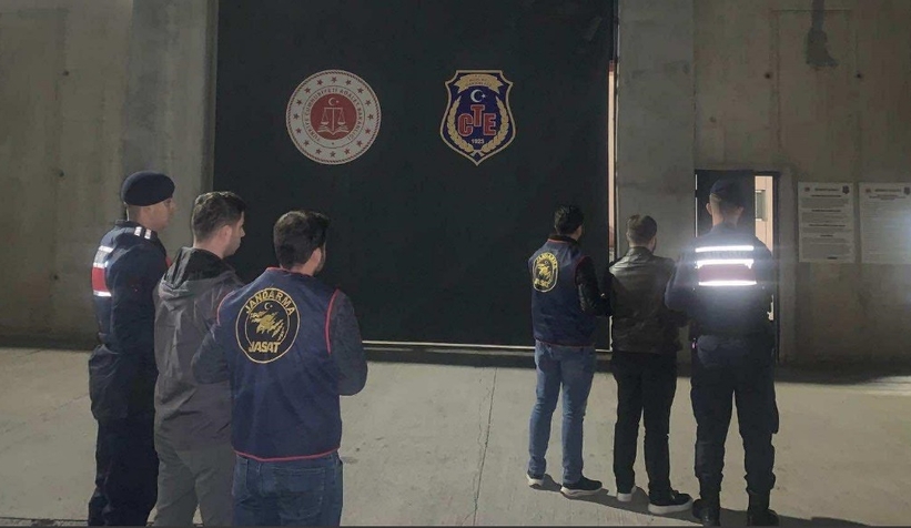 sezgin-nur-cinayetinde-failin-2-cocugu-da-yakalanditysztghynf