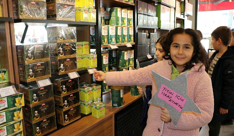 SGM öğrencileri yerli üretim satış merkezlerine hayran kaldı