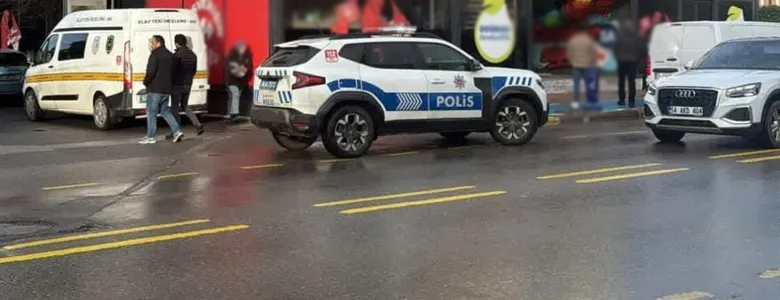 Silahla başından vuruldu