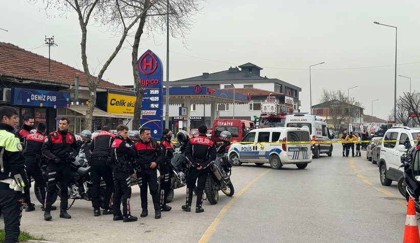 silahla-catiya-cikti-polis-cevreyi-bosalttiutzfsk1ubs