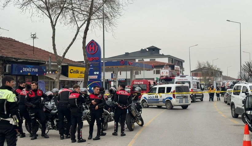 silahla-catiya-cikti-polis-cevreyi-bosalttiutzfsk1ubs
