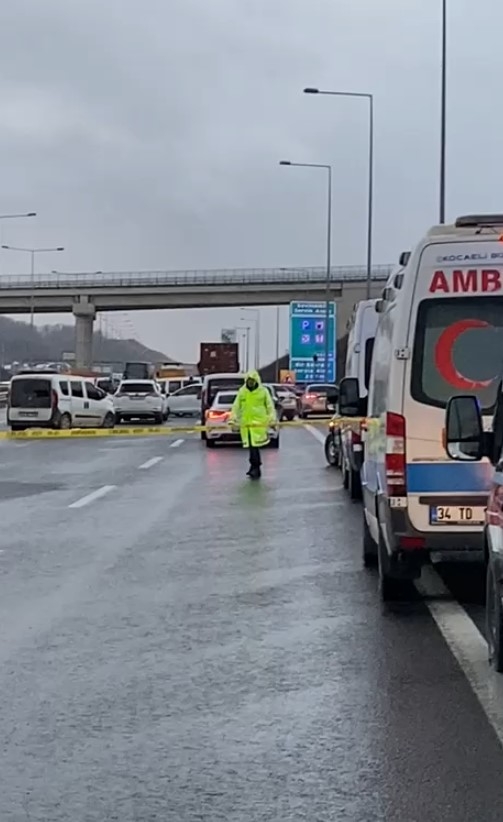 Sakaryalı Fatih B., tır şoförünü rehin alıp canlı yayın açtı