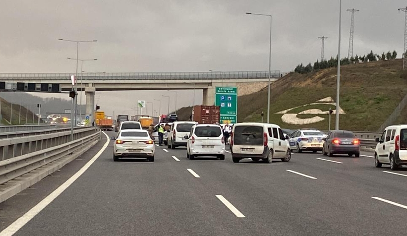 Sakaryalı Fatih B., tır şoförünü rehin alıp canlı yayın açtı