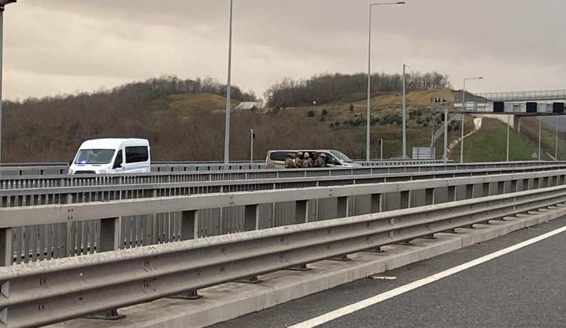 Sakaryalı Fatih B., tır şoförünü rehin alıp canlı yayın açtı