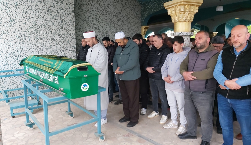 silahla-yaraladigi-damadi-tarafindan-bicaklanan-kayinpeder-topraga-verildimm5rbkjvmm