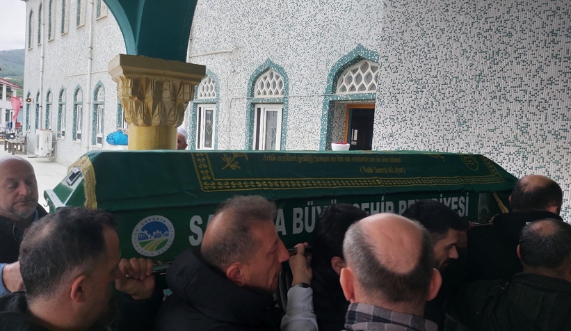 silahla-yaraladigi-damadi-tarafindan-bicaklanan-kayinpeder-topraga-verildimm5rbkjvmm