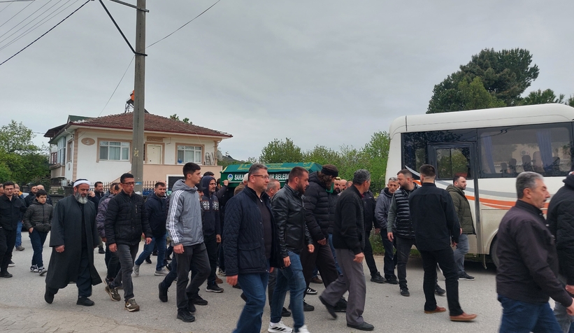silahla-yaraladigi-damadi-tarafindan-bicaklanan-kayinpeder-topraga-verildimm5rbkjvmm