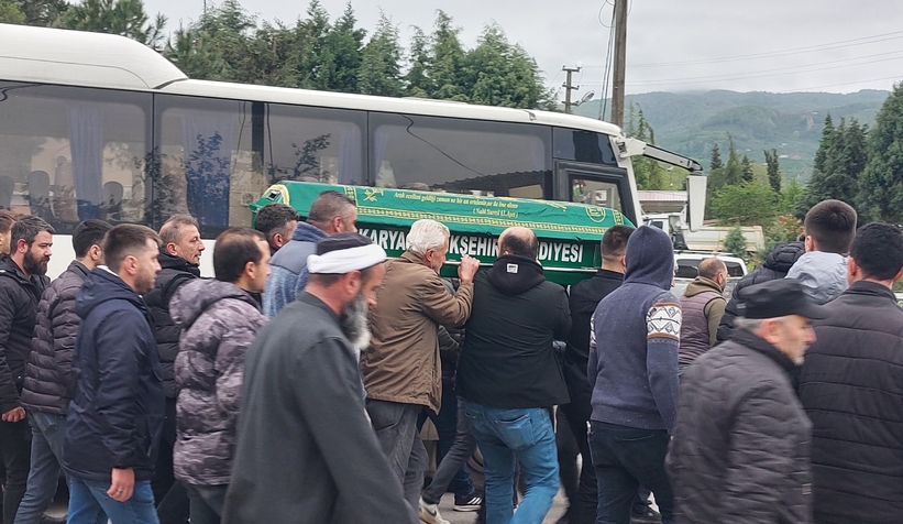 silahla-yaraladigi-damadi-tarafindan-bicaklanan-kayinpeder-topraga-verildimm5rbkjvmm