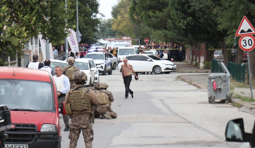 Silahlı saldırgan paniği, Özel harekat devreye girdi