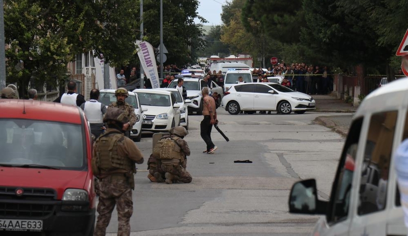Silahlı saldırgan paniği, Özel harekat devreye girdi