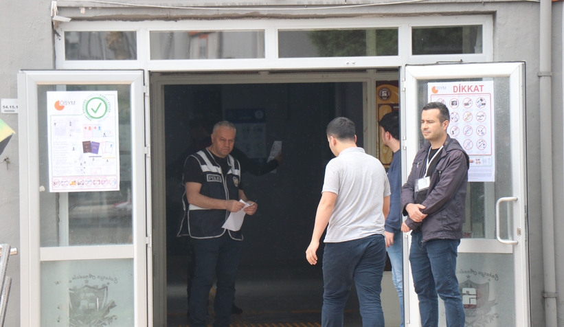 Sınava son dakikada yetiştiler