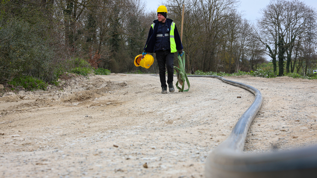Sıraköy’de 8 kilometrelik hat yenilendi
