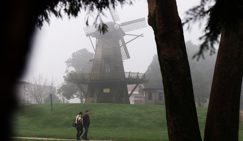  Sis ve doğa buluştu, ortaya eşsiz manzaralar çıktı