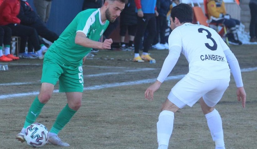 Sivas Belediyespor: 2 Sakaryaspor:2