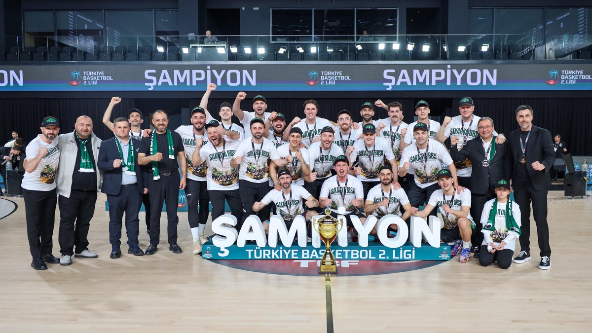 Şampiyon Büyükşehir Basketbol