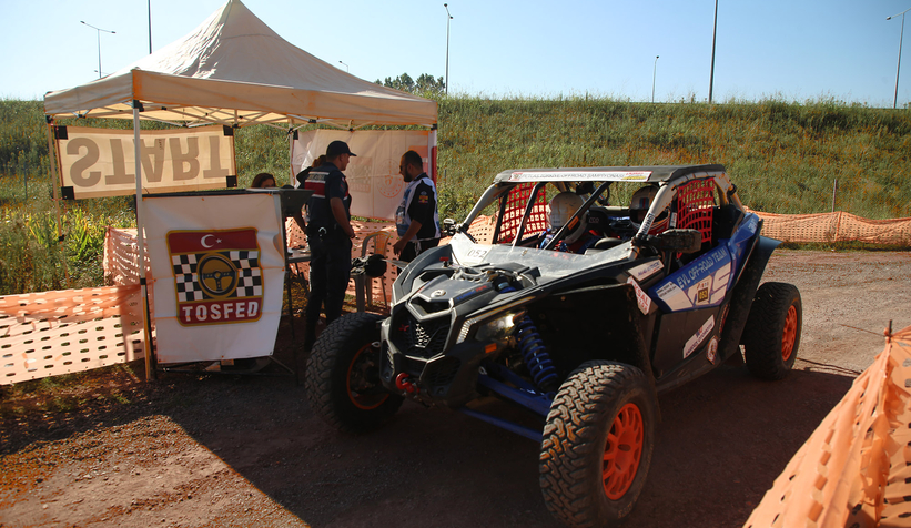 Şampiyonlar Sakarya’da tozu dumana kattı