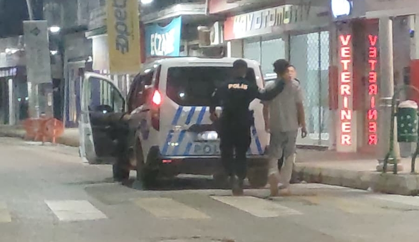 Siz Misiniz Huzuru Bozan? Polis Cezayı Kesti..