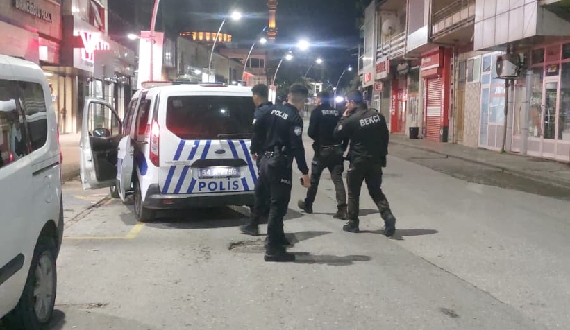 Siz Misiniz Huzuru Bozan? Polis Cezayı Kesti..